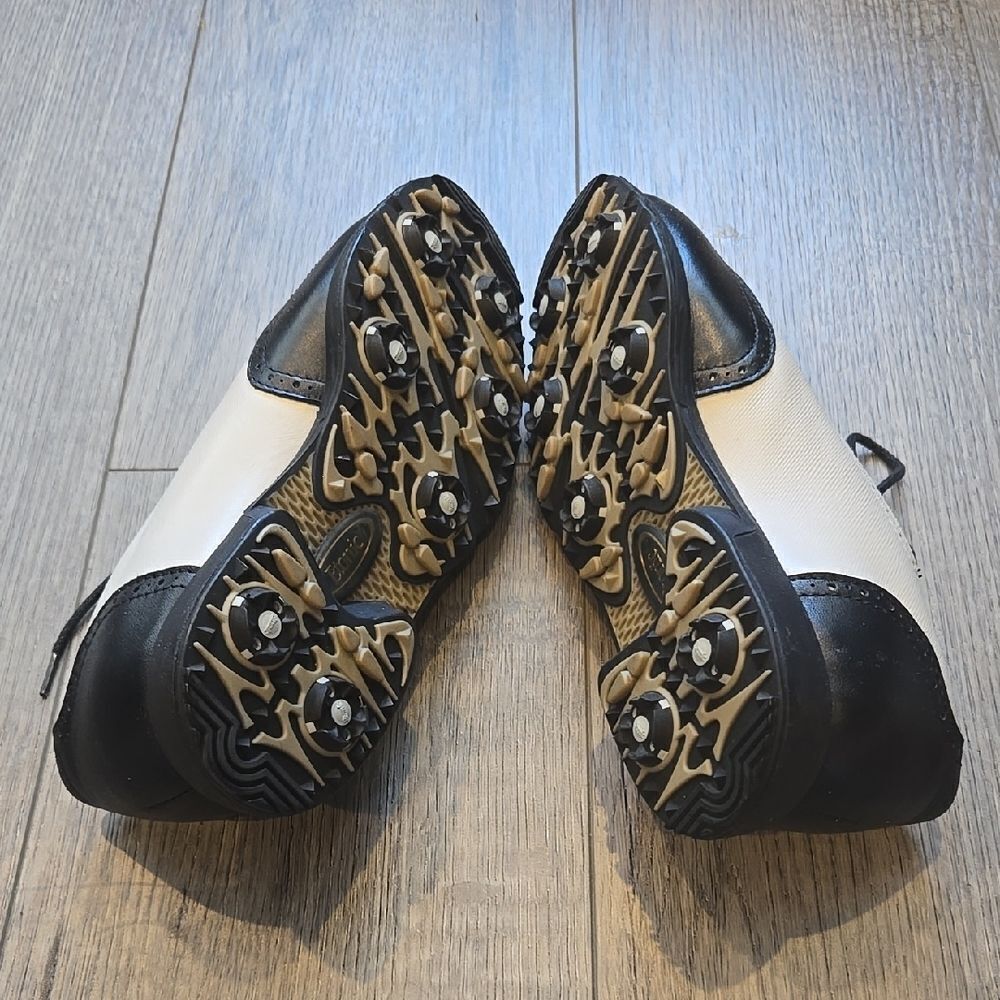 WOMENS Black and White Oxford Shoes - Picture 6 of 7
